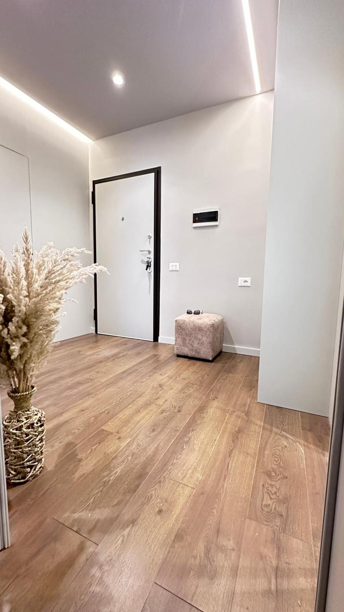 Frida Luxury Apartment Tirana Eksteriør billede